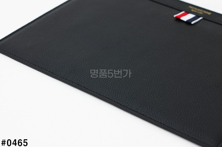 톰브라운 페블그레인 미디움 클러치백 블랙 상품 이미지 21